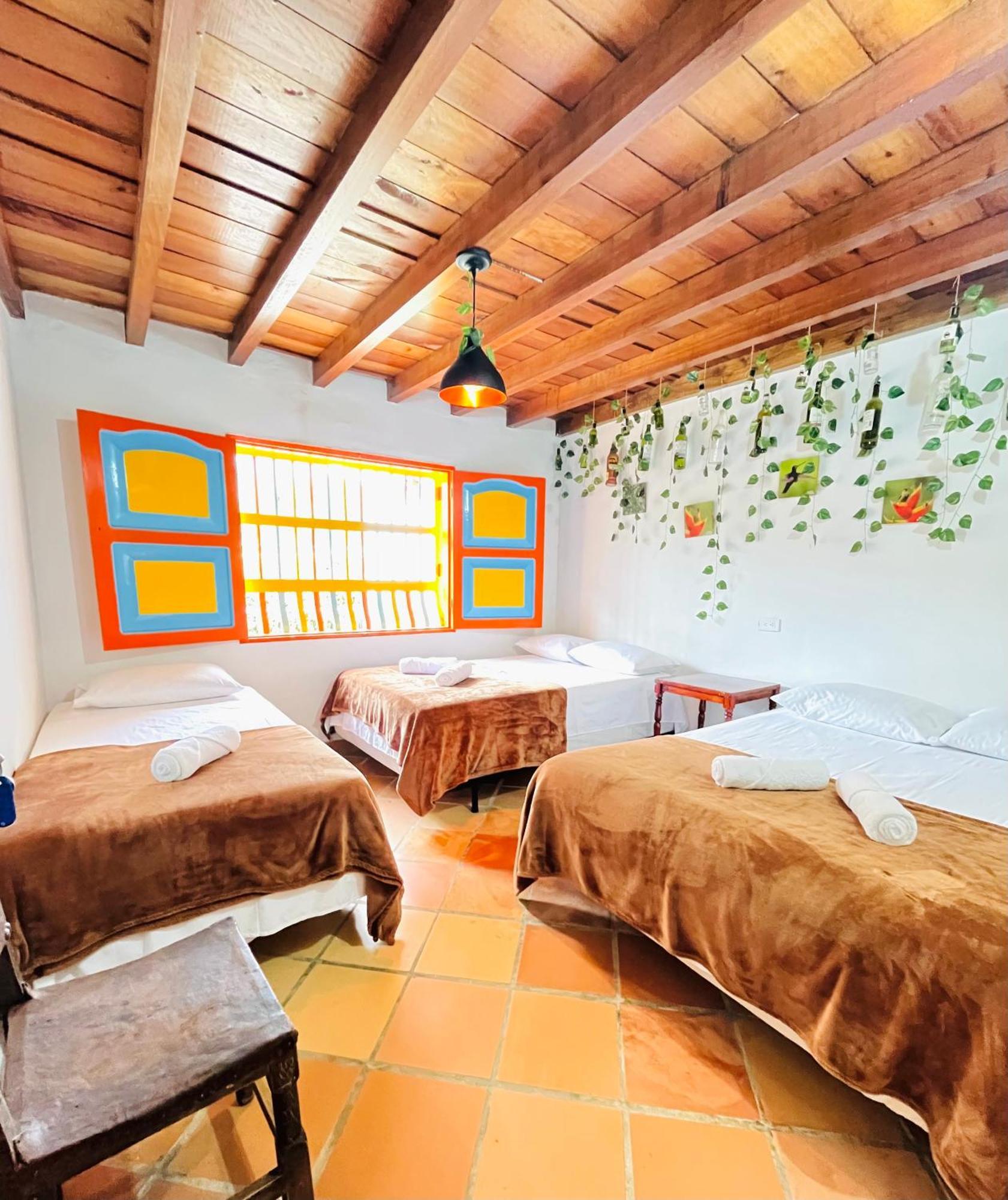 Casa De Las Rocas Hostel Jardin Exterior photo